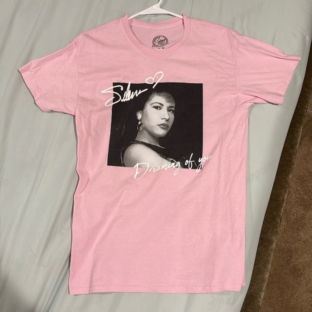 Selena Pink “Dreaming of you” Tee Shirt